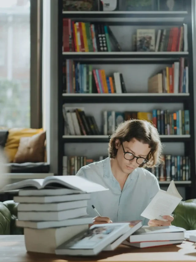 Study in Australia : Top Courses And Costs