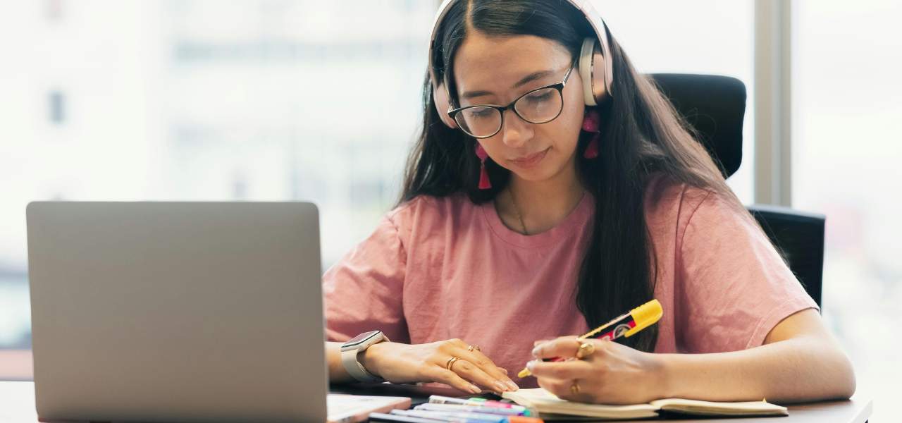 What Scholarships Can Help Fund Your MPharm in Australia