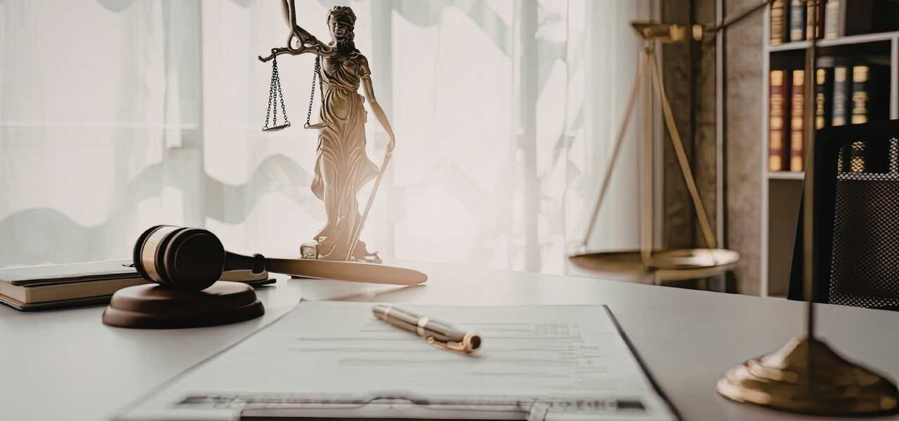How Much Does It Cost to Study Cyber Law Abroad